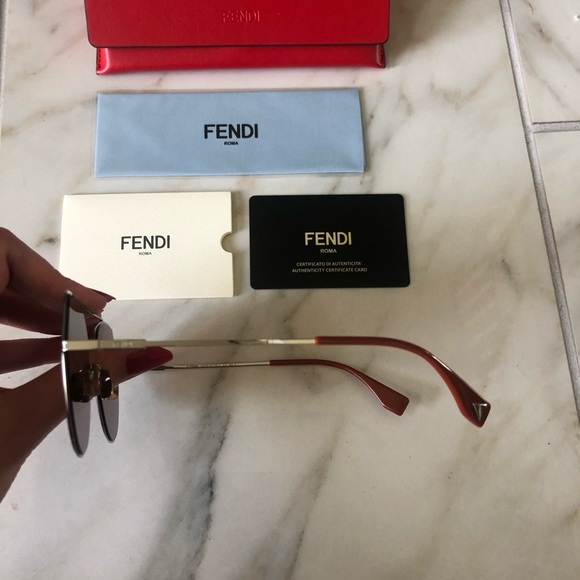 ?NEW SPECIAL EDITION FENDI AVIATOR SUNGLASSES ? main image 7